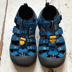 Keen Kids Blue and Black Adventure Sandals